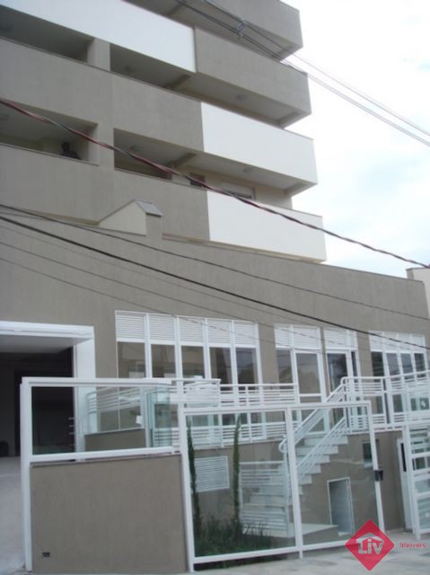 Apartamentos - 2 Dorm.<br />Rio Branco<br />Caxias Do Sul<br /><br />Apartamento 2 Dormitórios No Medianeira, 1 Suíte, Sala 2 Ambientes, Cozinha, sacada com Churrasqueira, Área De Serviço, Banheiro Social, Piso Laminado E 1 Vaga De Garagem. 0-0
