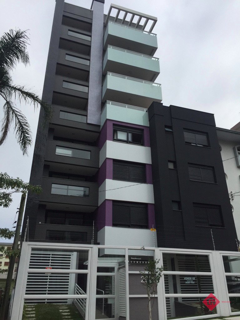 Apartamentos - 3 Dorm.<br />Exposição<br />Caxias Do Sul<br /><br />Apartamento de 3 dormitórios sendo 1 suite, banheiro social, sala de estar/jantar com sacada, cozinha, área de serviço, espera para água quente, split,churrasqueira, 2 box, rebaixe em gesso.