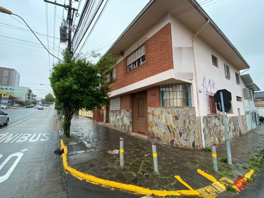 Ponto comercial na Rua Moreira César, 1637, Pio X, Caxias do Sul - RS - ID:  17905060